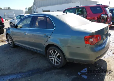 2006 Volkswagen Jetta Tdi from USA, damaged, VIN 3VWST71K86M644664